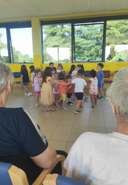 muzio-cortese-visita-bambini